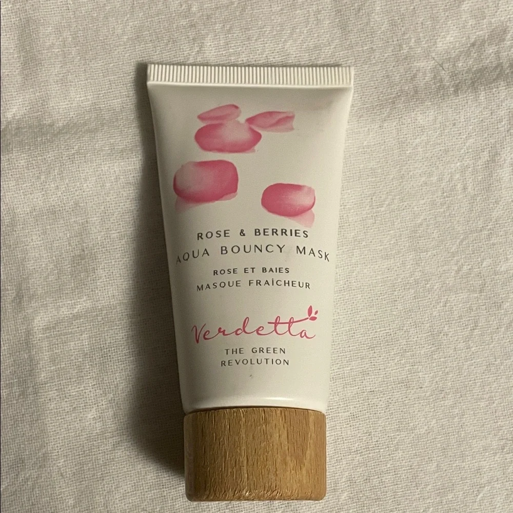 Rose & Berries Aqua Bouncy Mask